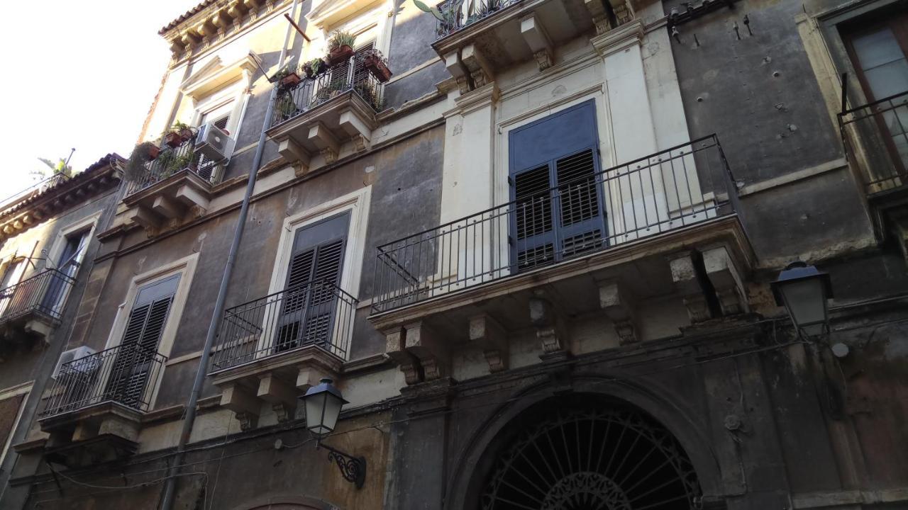 カターニア Casa Giuseppe Bed & Breakfast エクステリア 写真